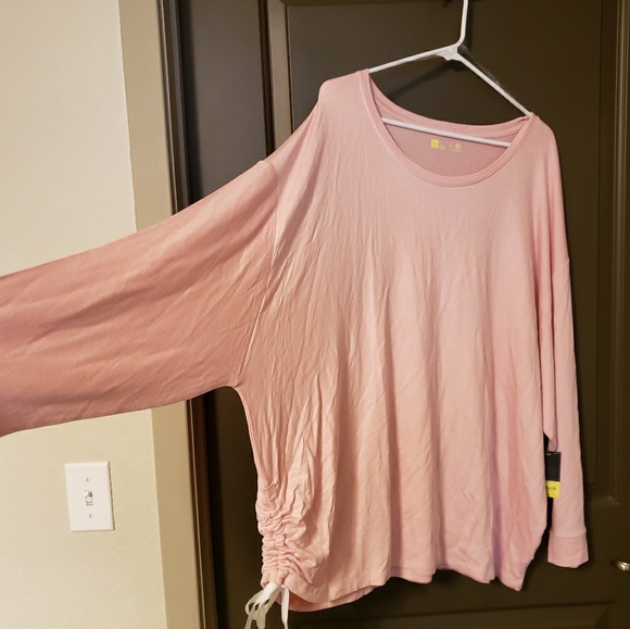 Pink Xersion Studio shirt - Picture 3 of 3